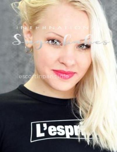 Escort XXX Porn Star Lola Taylor - Photo 8 №682